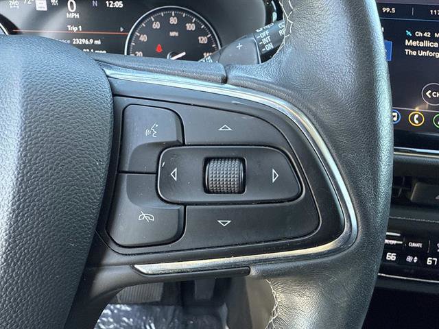 Used 2021 Buick Envision Avenir w/ Technology Package II image 18