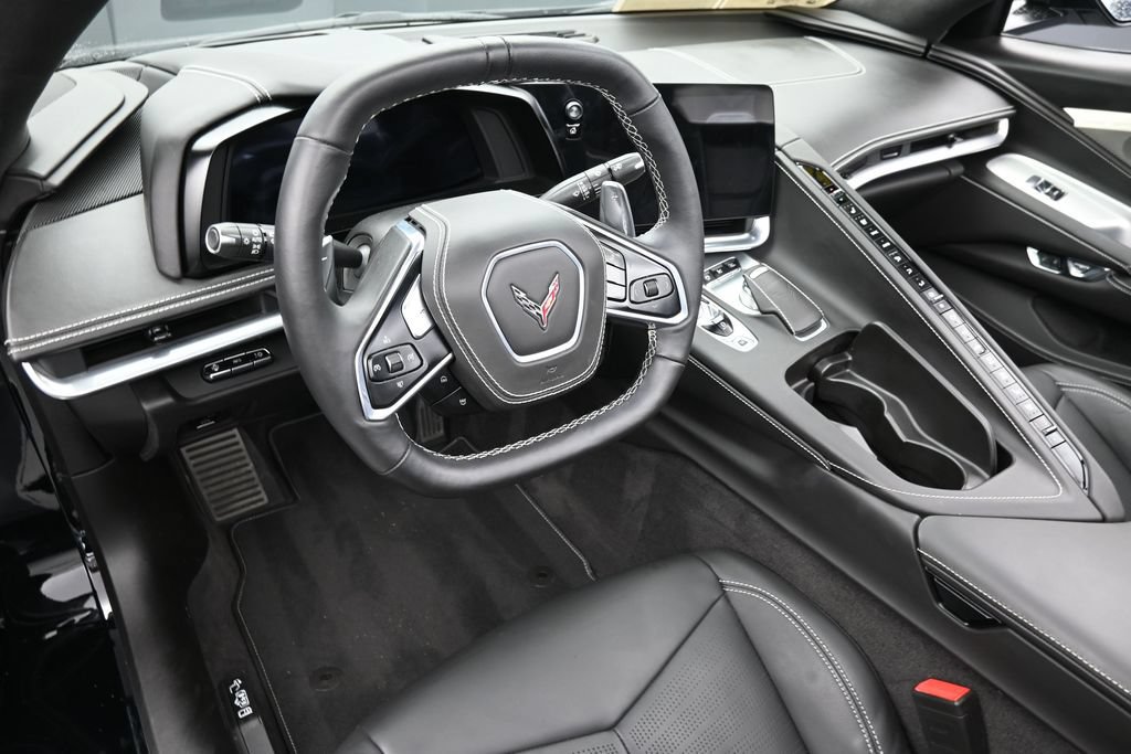 Used 2023 Chevrolet Corvette Stingray Premium Conv w/ Battery Protection Package RWD image 15