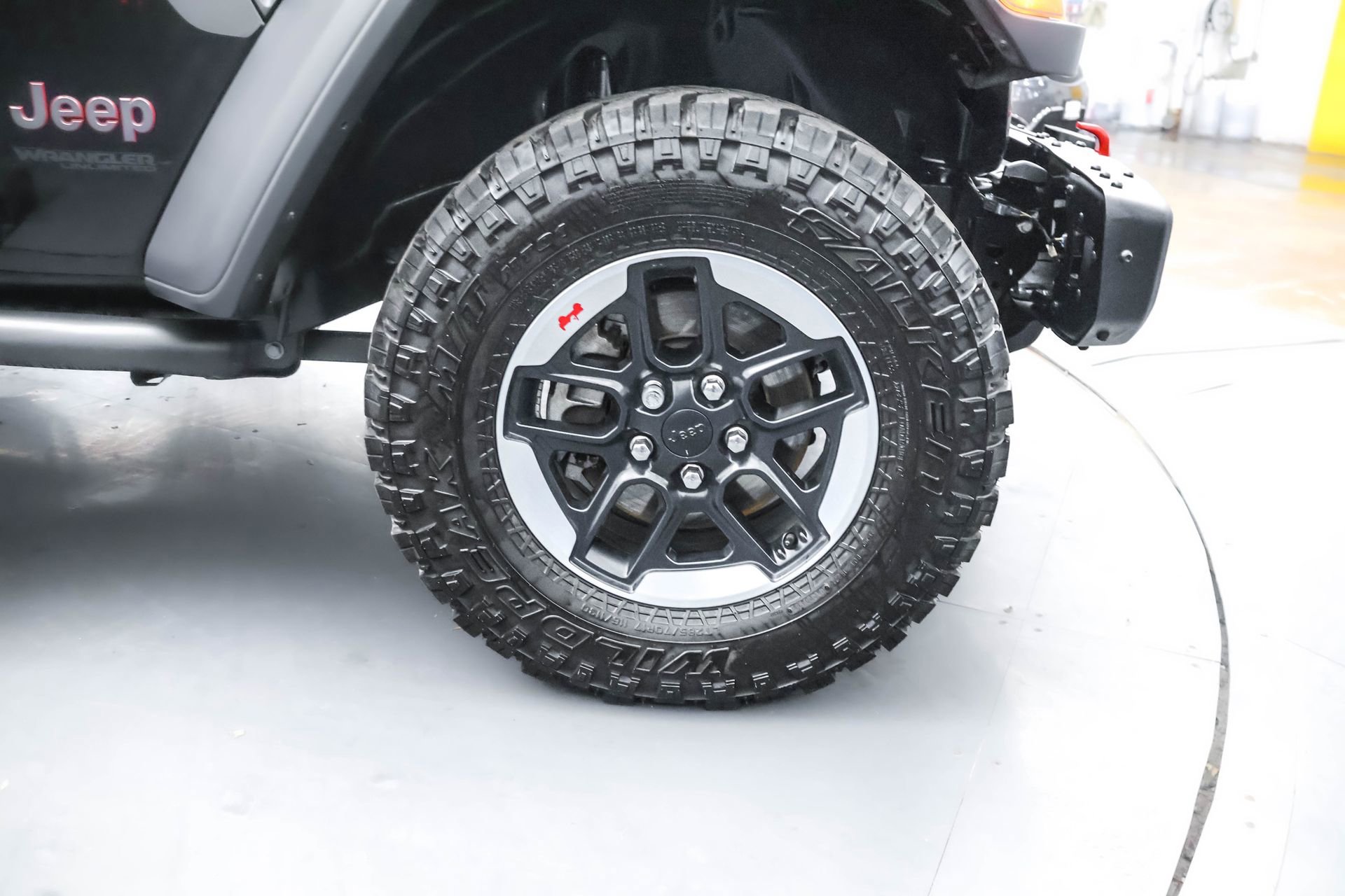 Used 2019 Jeep Wrangler Unlimited Rubicon w/ Dual Top Group image 38