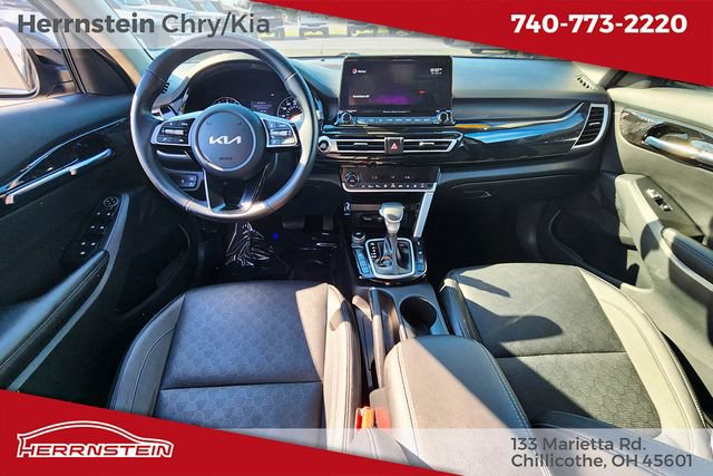 Used 2022 Kia Seltos EX AWD/4WD image 9