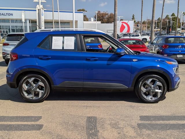 Used 2025 Hyundai Venue Limited image 5