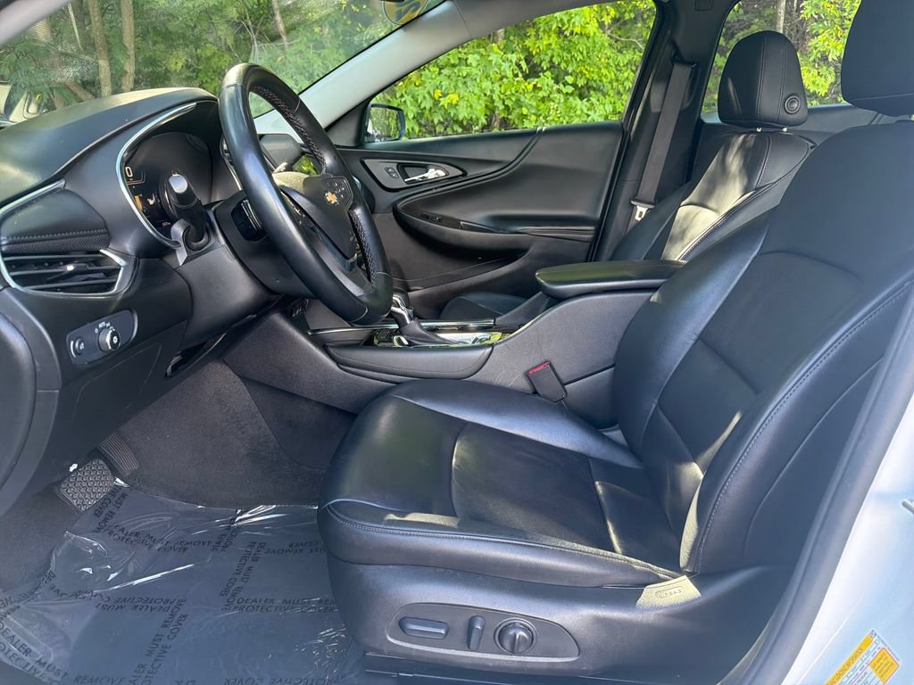 Used 2024 Chevrolet Malibu LT FWD image 19