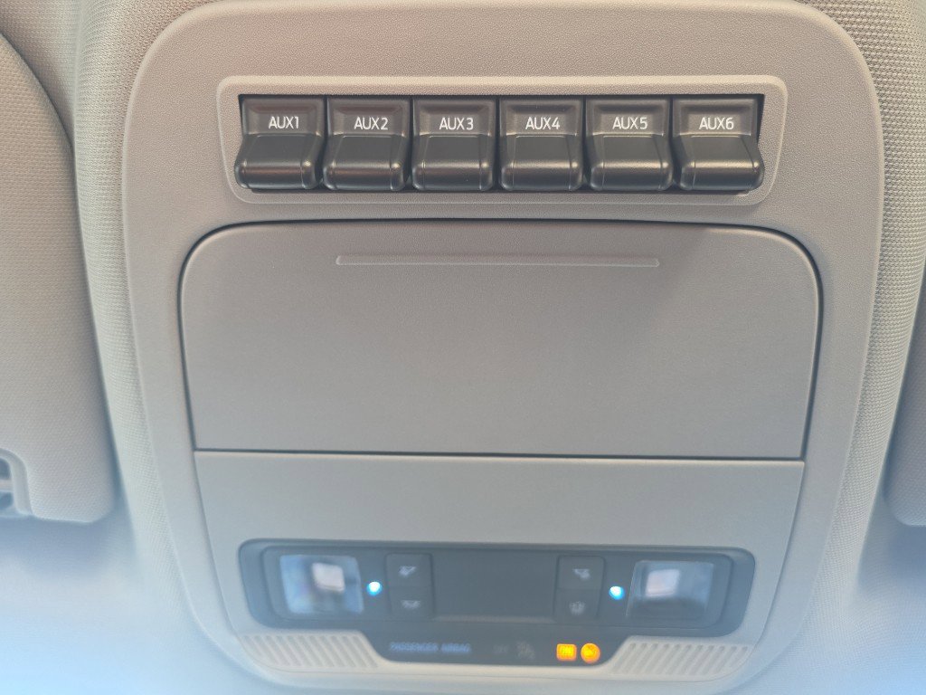 New 2026 Ford F350 XL w/ XL Chrome Package image 16