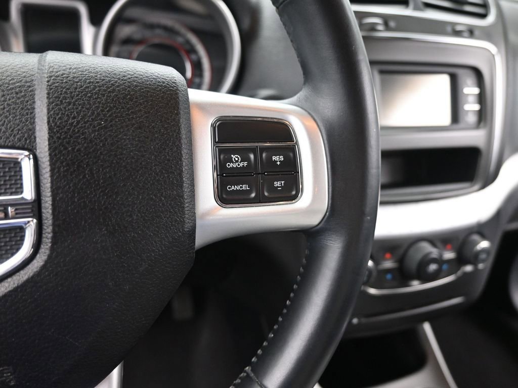 Used 2017 Dodge Journey SE w/ Flexible Seating Group image 34