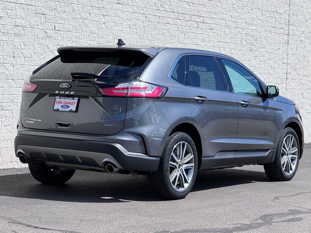Certified 2023 Ford Edge Titanium AWD/4WD image 9