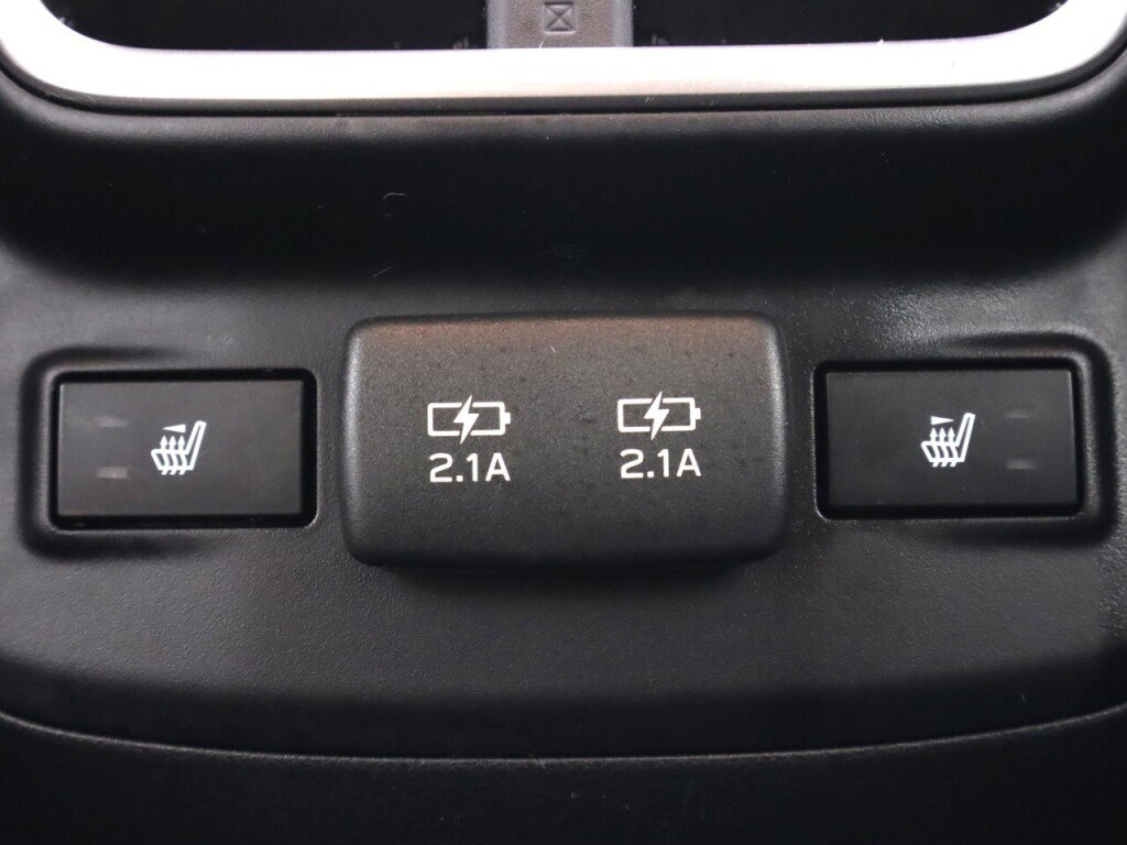 Used 2022 Subaru Outback Limited AWD/4WD image 34