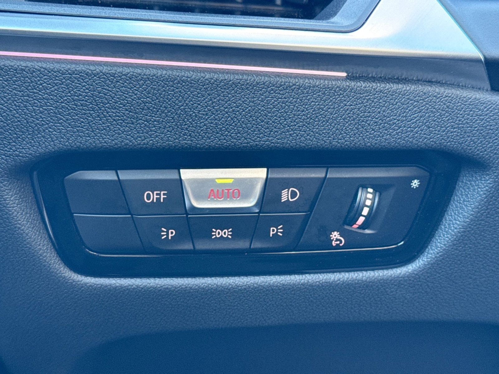 Used 2023 BMW M340i w/ Premium Package image 21