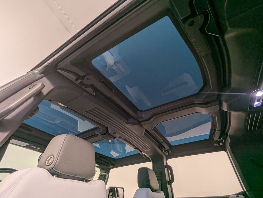 Used 2024 GMC Hummer EV 3X w/ Omega Edition image 13