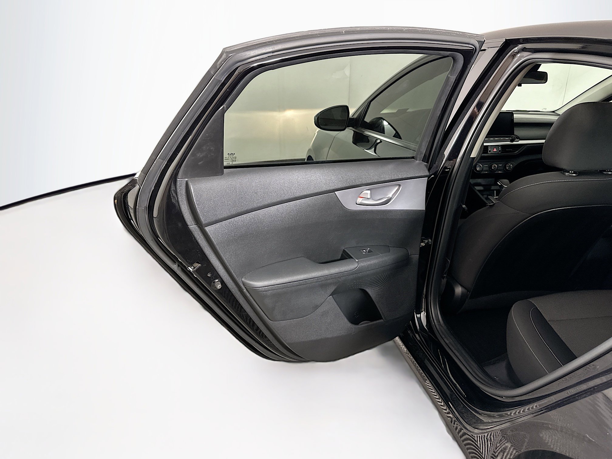 Used 2023 Kia Forte LXS image 24