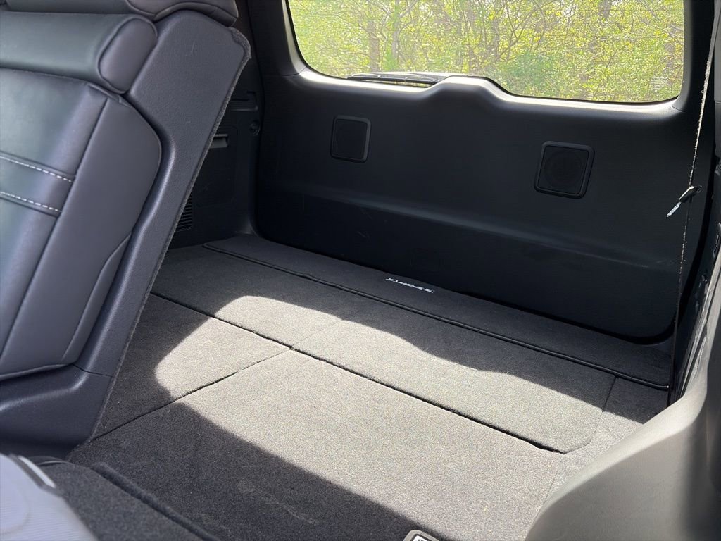 Used 2024 Lexus LX 600 F Sport AWD/4WD image 7