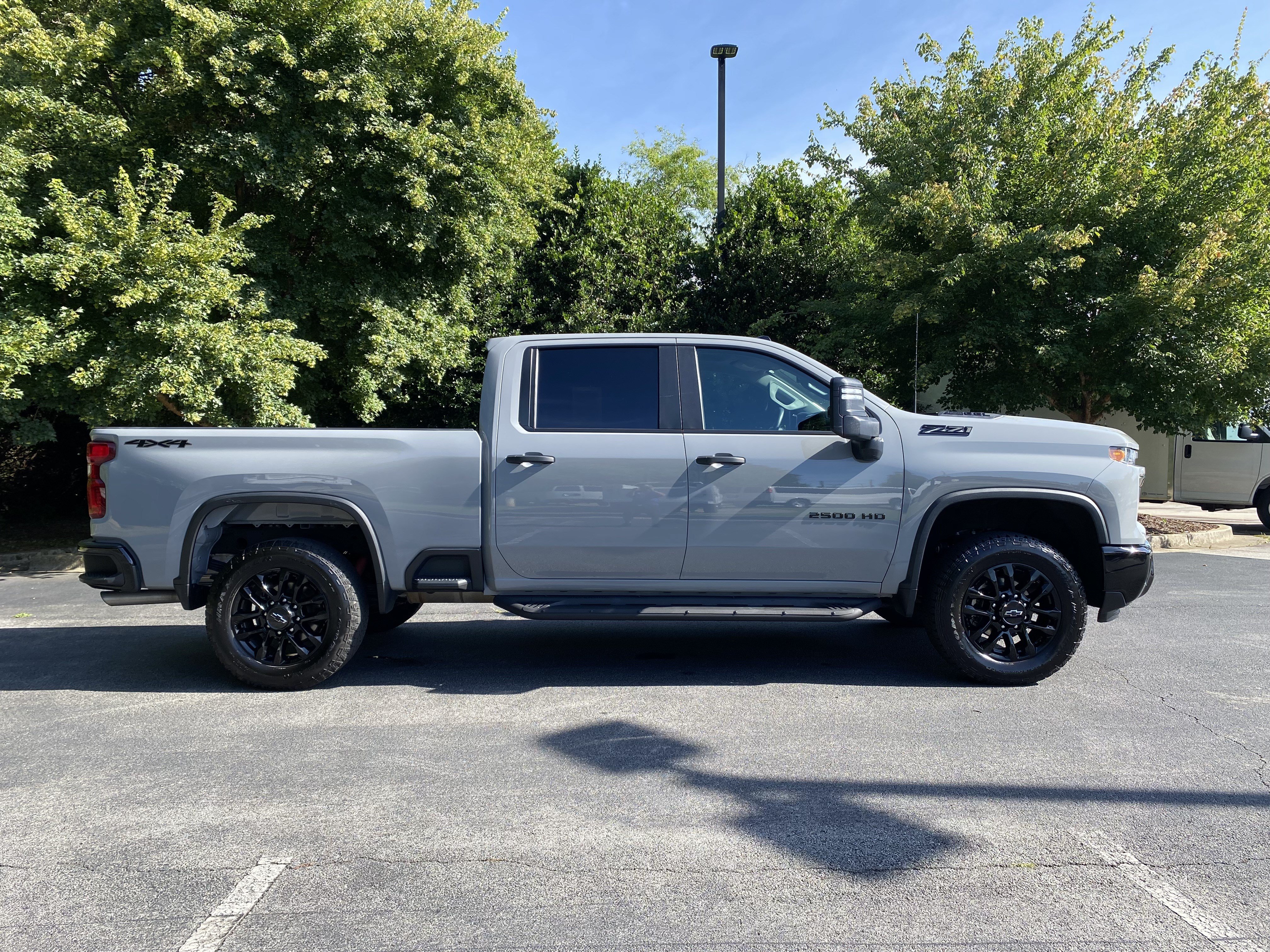 Used 2025 Chevrolet Silverado 2500 Custom w/ Custom Value Package AWD/4WD image 10
