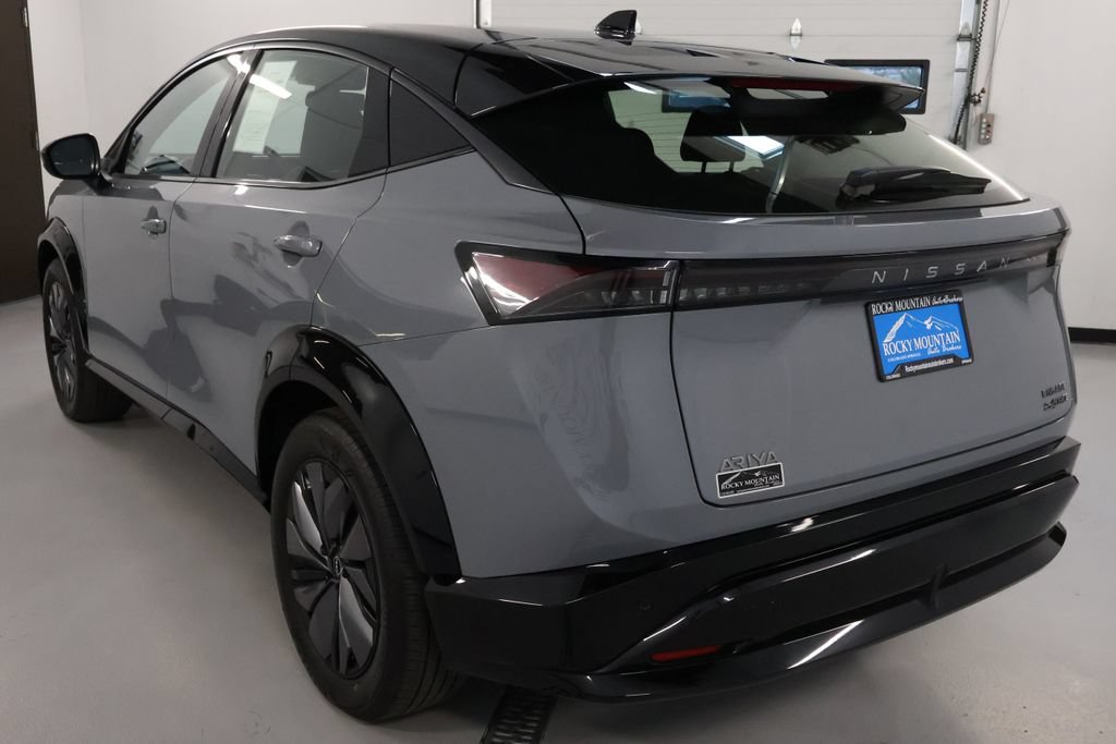 Used 2024 Nissan Ariya AWD image 5