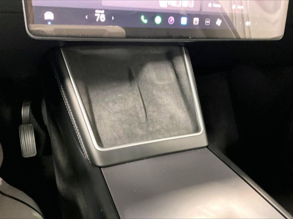 Used 2026 Tesla Model Y AWD image 27