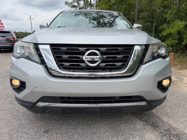Used 2019 Nissan Pathfinder Platinum FWD image 6