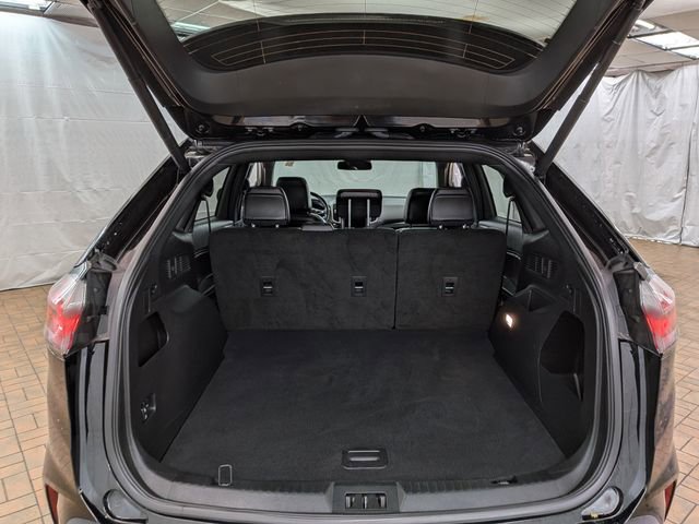 Used 2024 Ford Edge ST-Line w/ Class II Trailer Tow Package AWD/4WD image 20