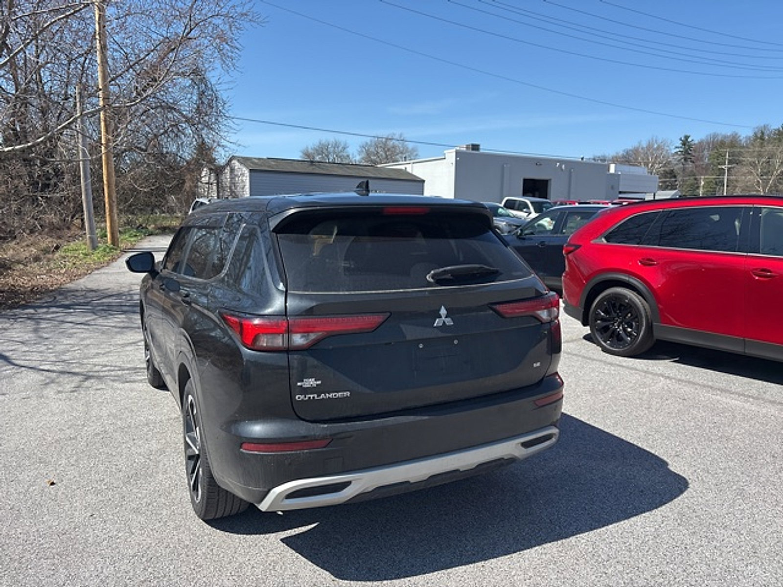 Used 2022 Mitsubishi Outlander SE image 8