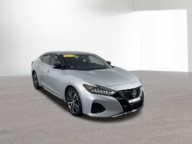 Used 2019 Nissan Maxima 3.5 SV w/ Floor Mat Group FWD image 12