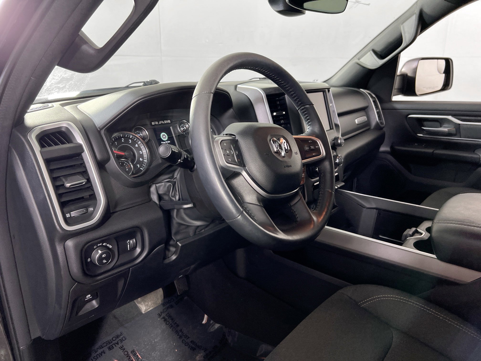 Used 2023 RAM 1500 Big Horn image 9