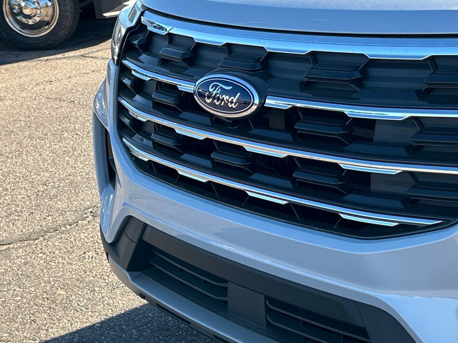 New 2026 Ford Explorer Active w/ Active Comfort Package AWD/4WD image 23