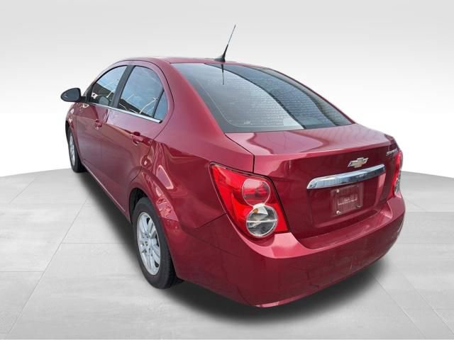 Used 2014 Chevrolet Sonic LT image 6