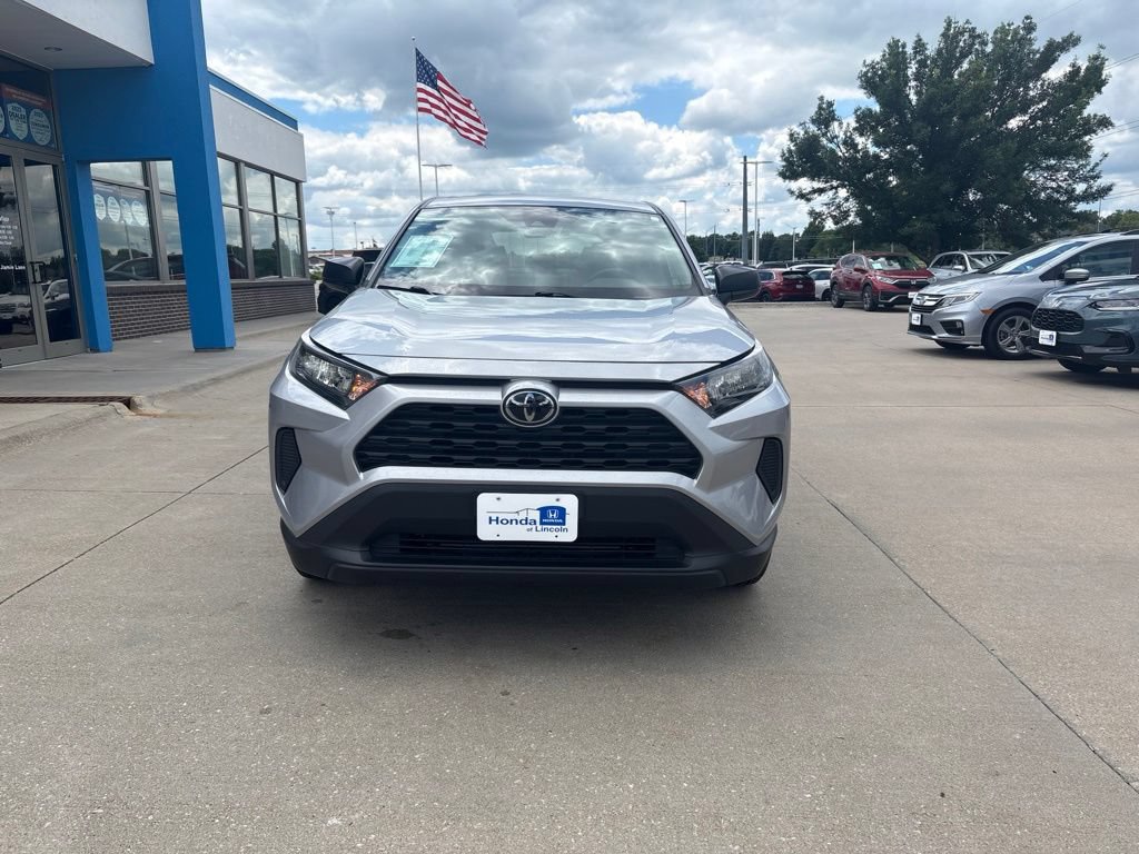 Used 2022 Toyota RAV4 LE w/ Carpet Mat Package (TMS) AWD/4WD image 2