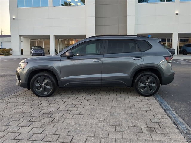 Certified 2025 Volkswagen Taos S image 6