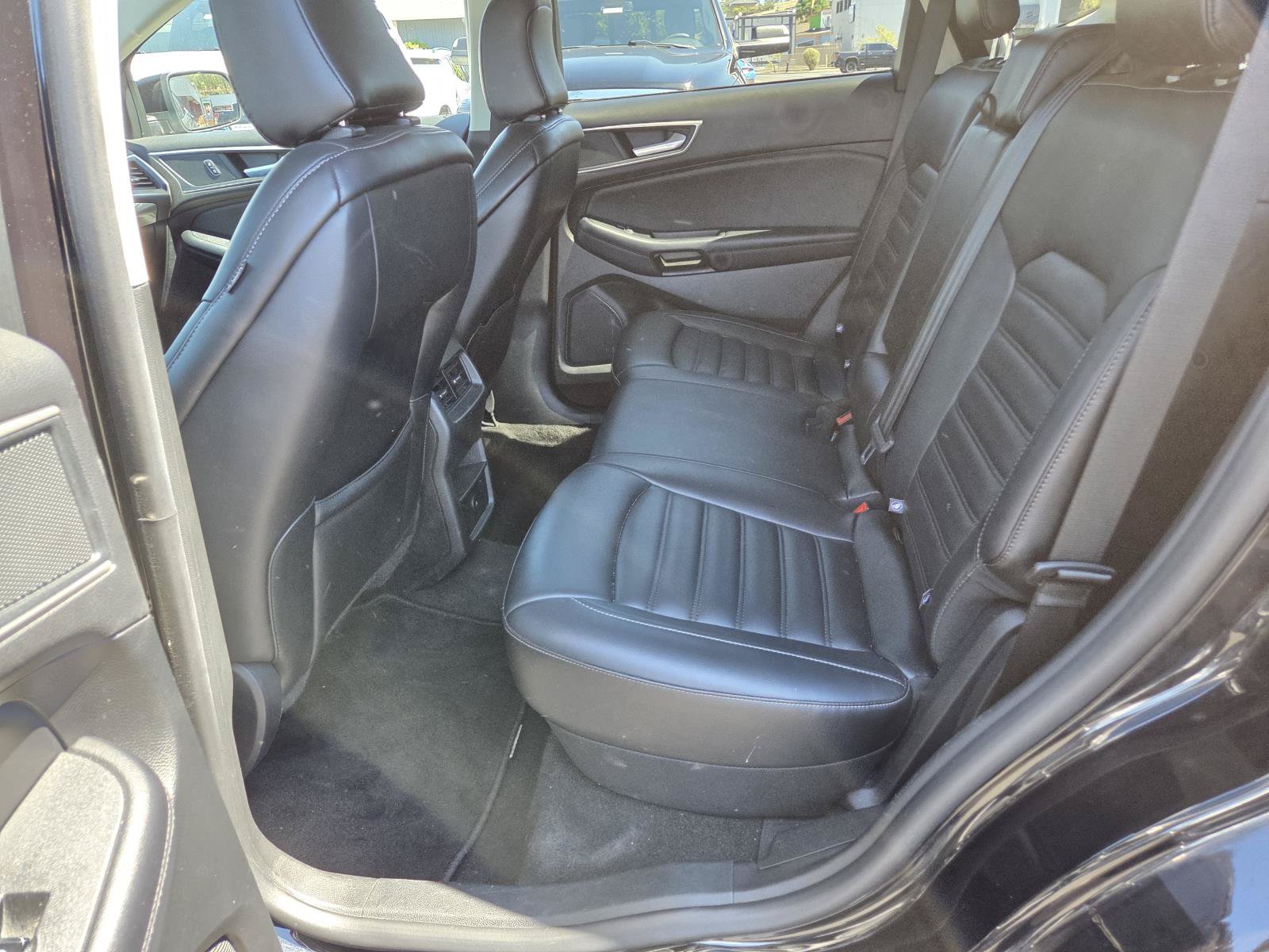 Used 2024 Ford Edge SEL AWD/4WD image 14