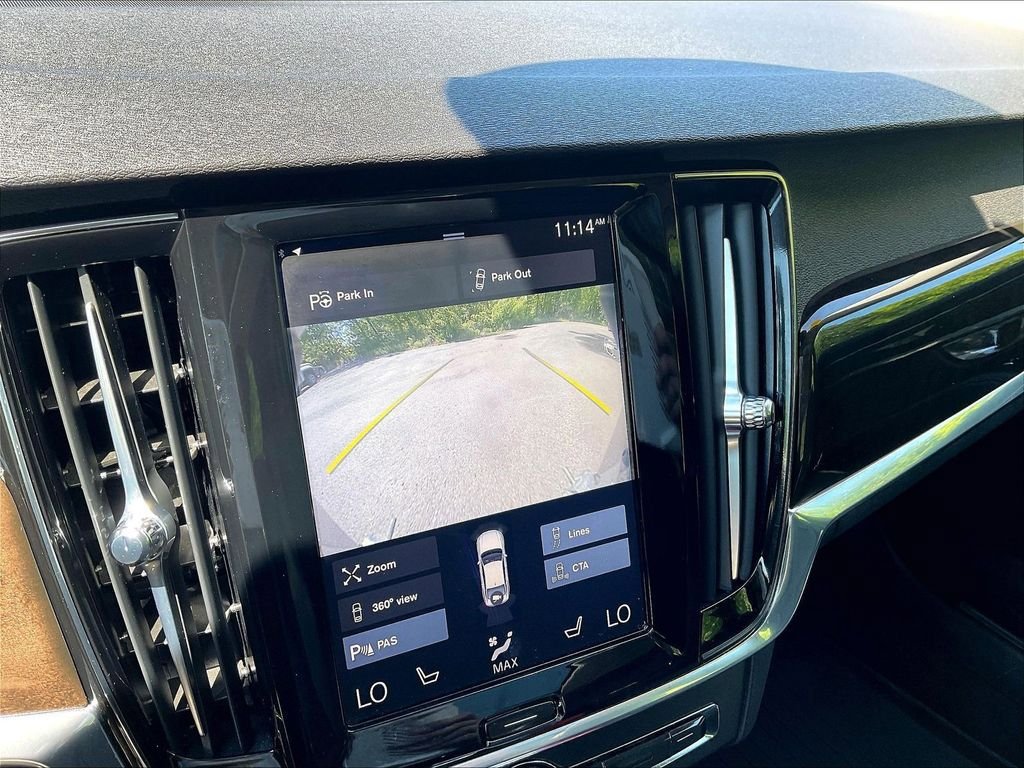Used 2018 Volvo S90 T5 Momentum w/ Convenience Package FWD image 15