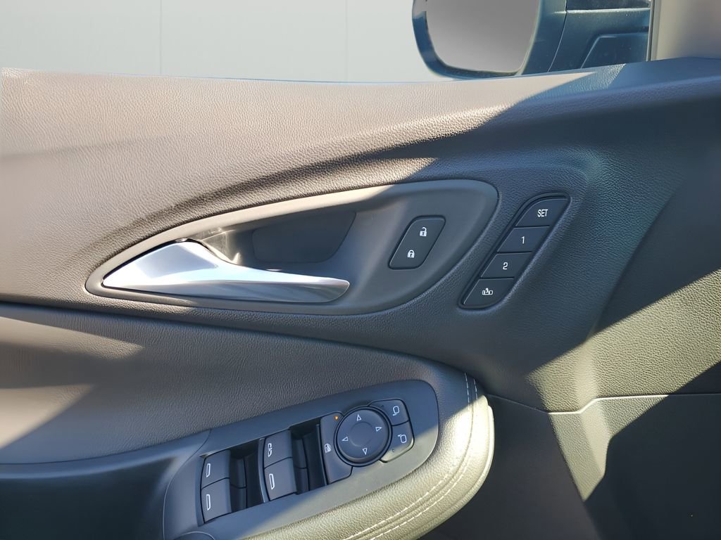 New 2026 Buick Encore GX Avenir w/ Avenir Technology Package image 26