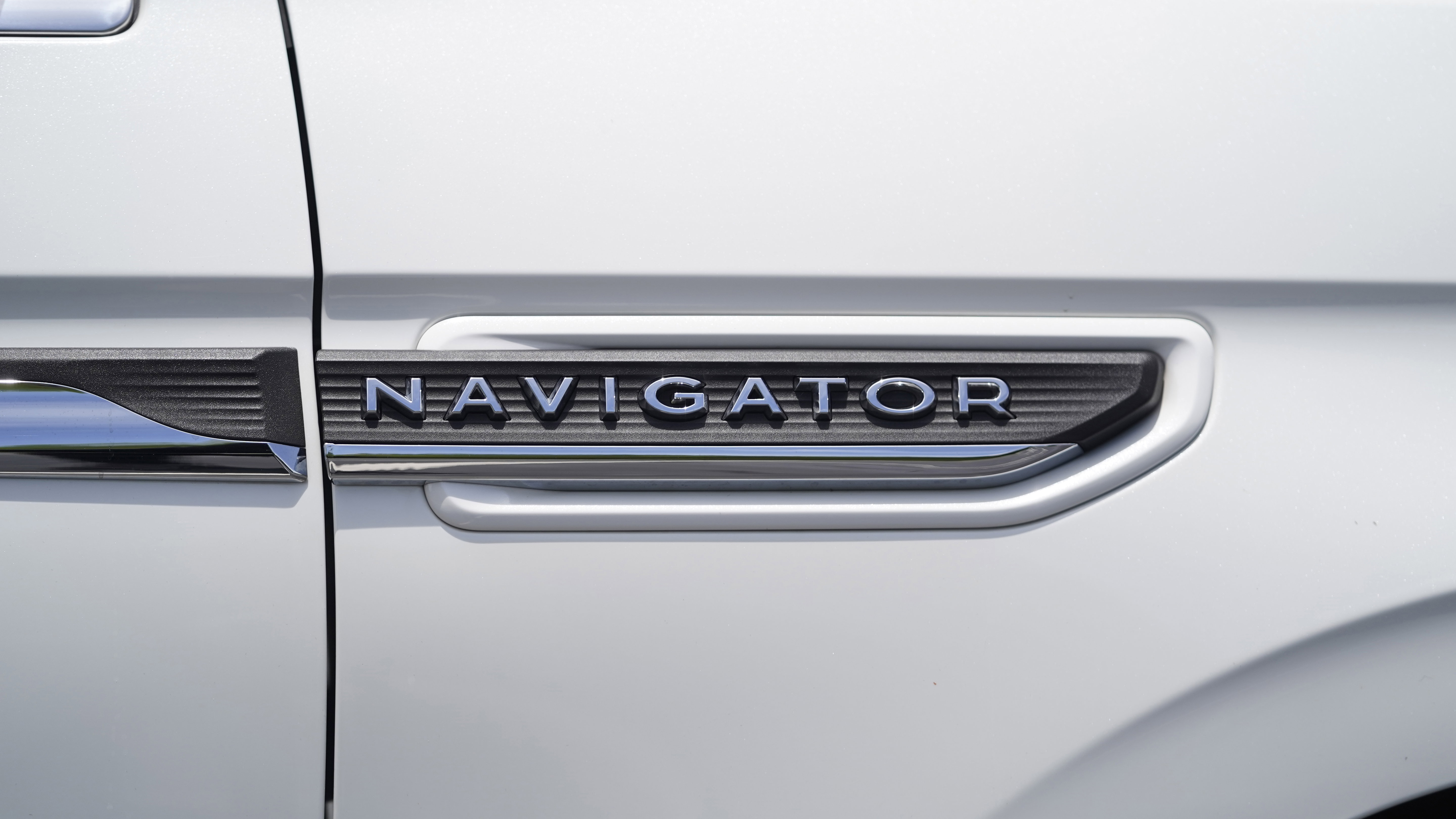 Used 2023 Lincoln Navigator L Reserve RWD image 16