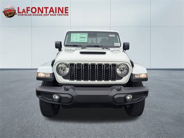 New 2025 Jeep Gladiator Sport image 9