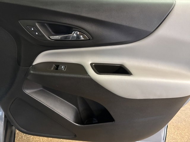 Used 2023 Chevrolet Equinox LS w/ LS Convenience Package image 25