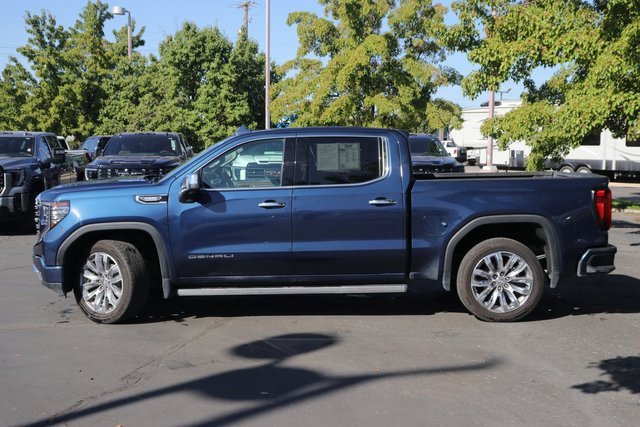 Used 2022 GMC Sierra 1500 Denali w/ Denali Reserve Package image 3