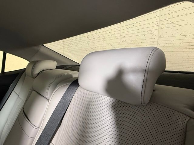 Used 2018 Lexus ES 350 350 w/ Luxury Package w/Wood Trim image 26