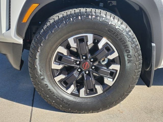 Used 2023 Nissan Frontier Pro-X w/ Pro Convenience Package image 18