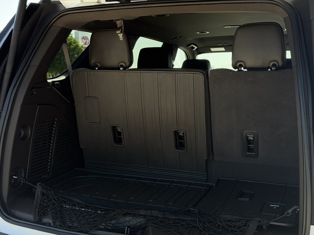 Used 2022 GMC Yukon Denali AWD/4WD image 28