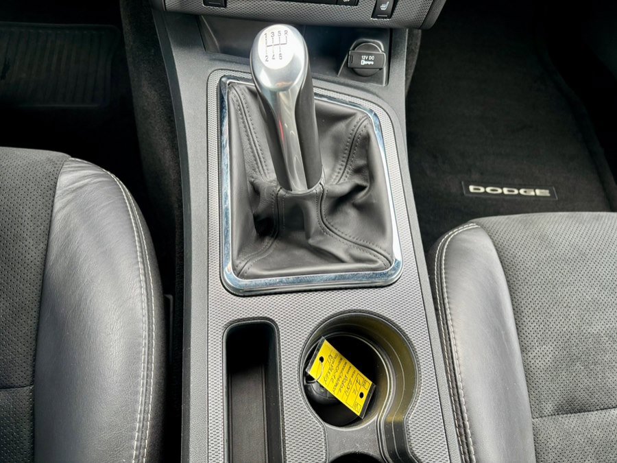 Used 2014 Dodge Challenger R/T image 21