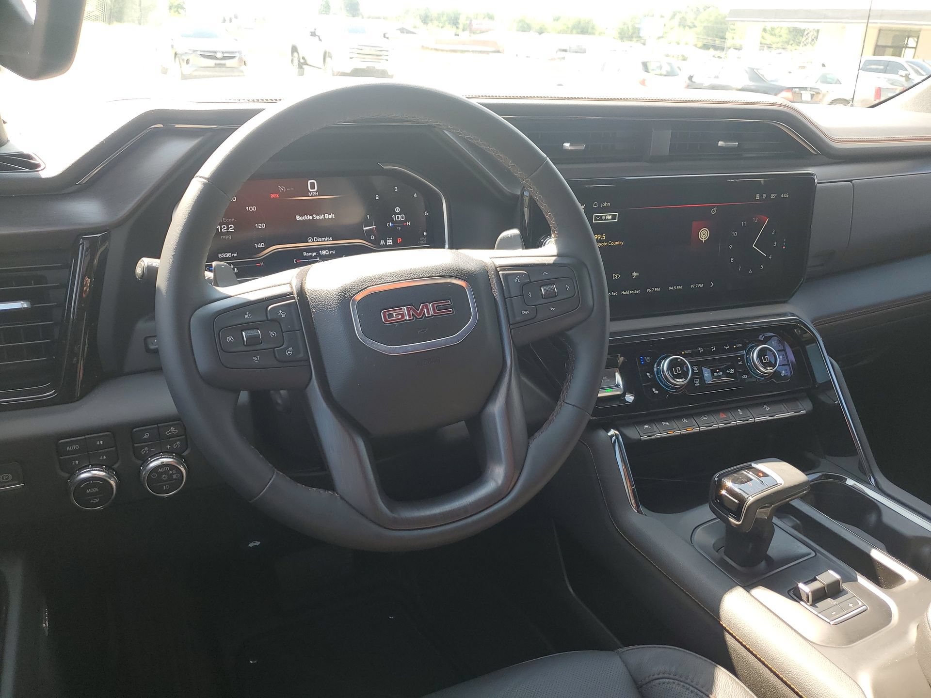 Used 2024 GMC Sierra 1500 AT4 w/ Technology Package AWD/4WD image 19