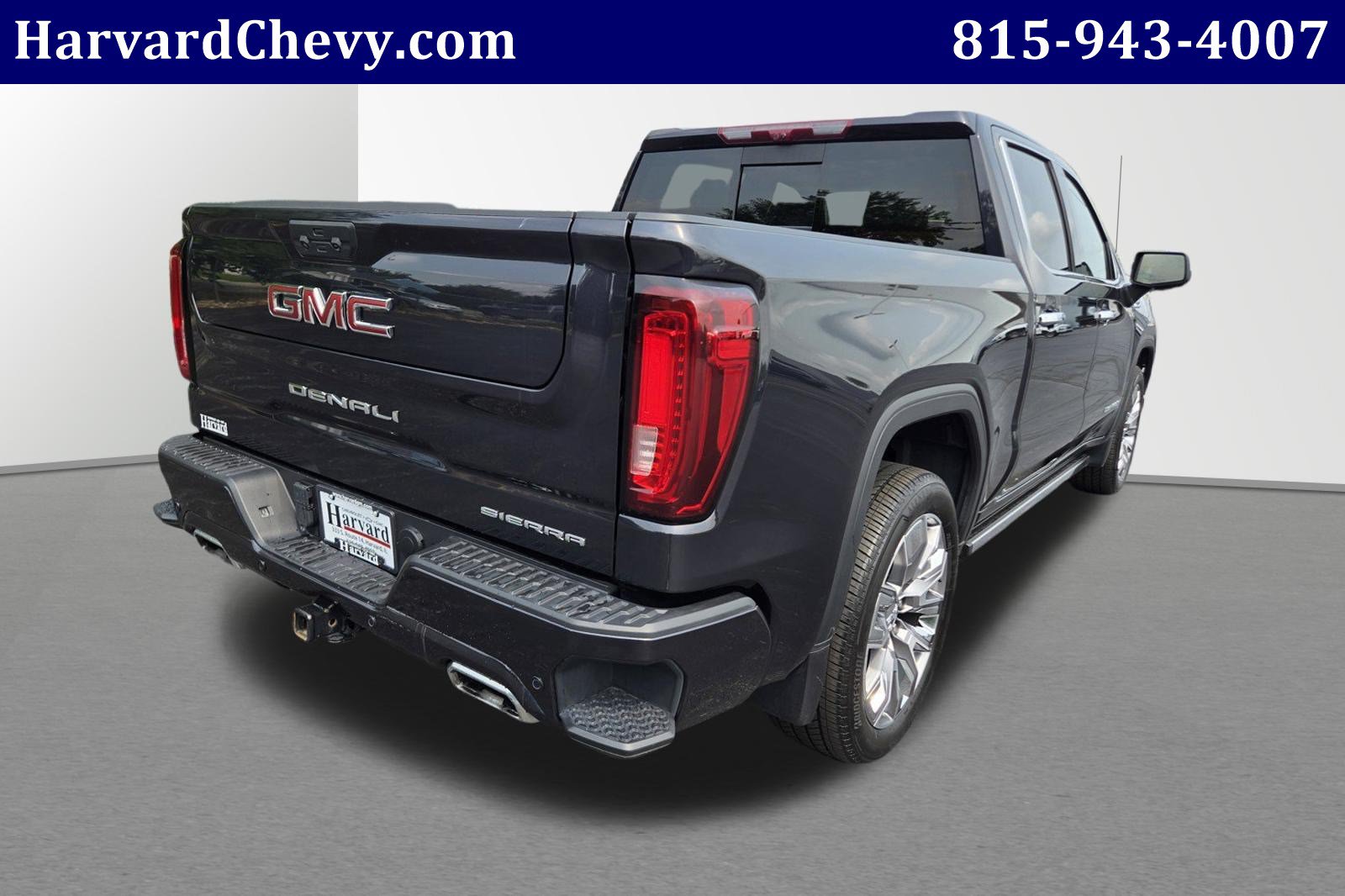 Used 2025 GMC Sierra 1500 Denali AWD/4WD image 4