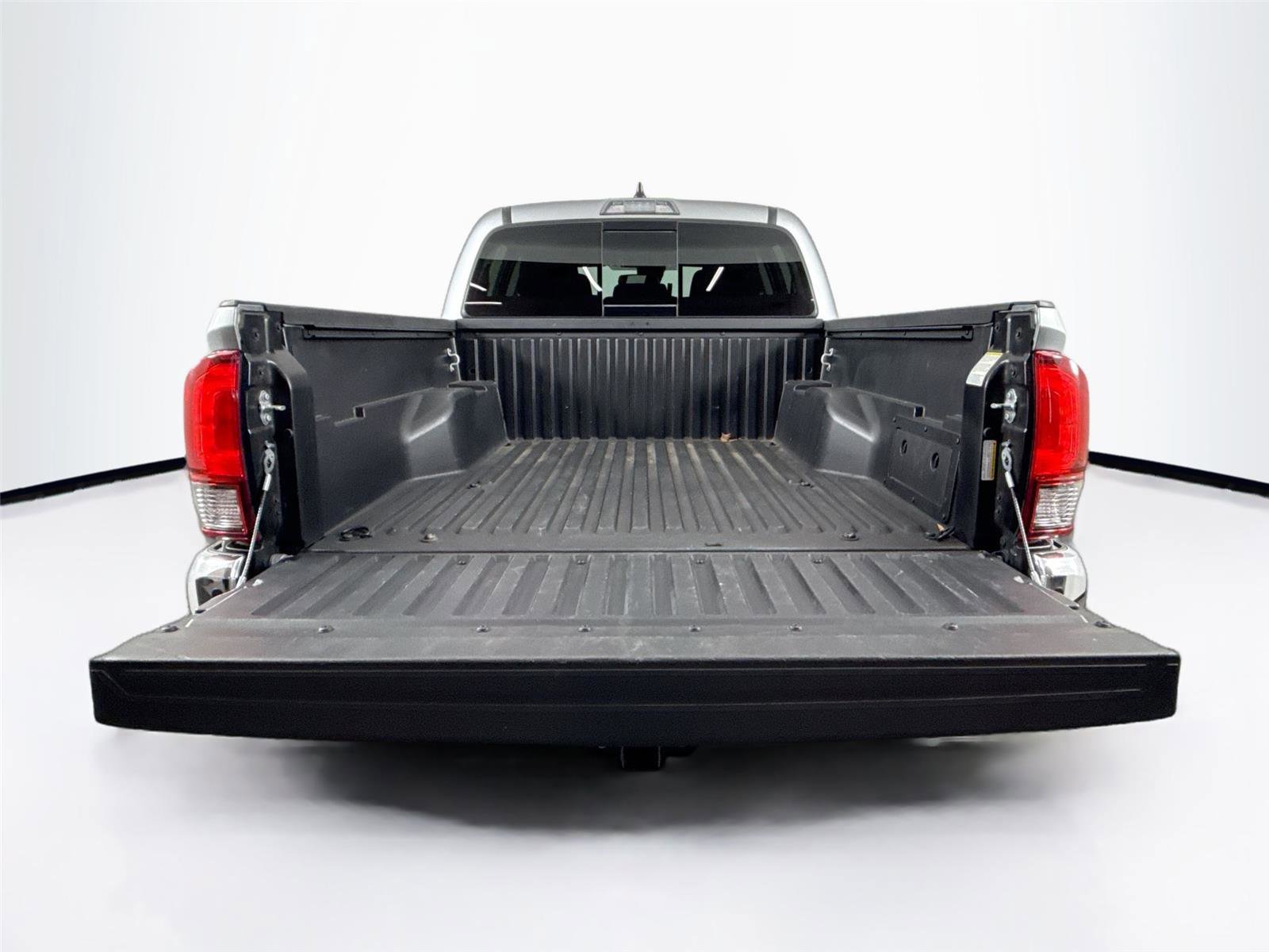 Certified 2023 Toyota Tacoma SR5 image 32