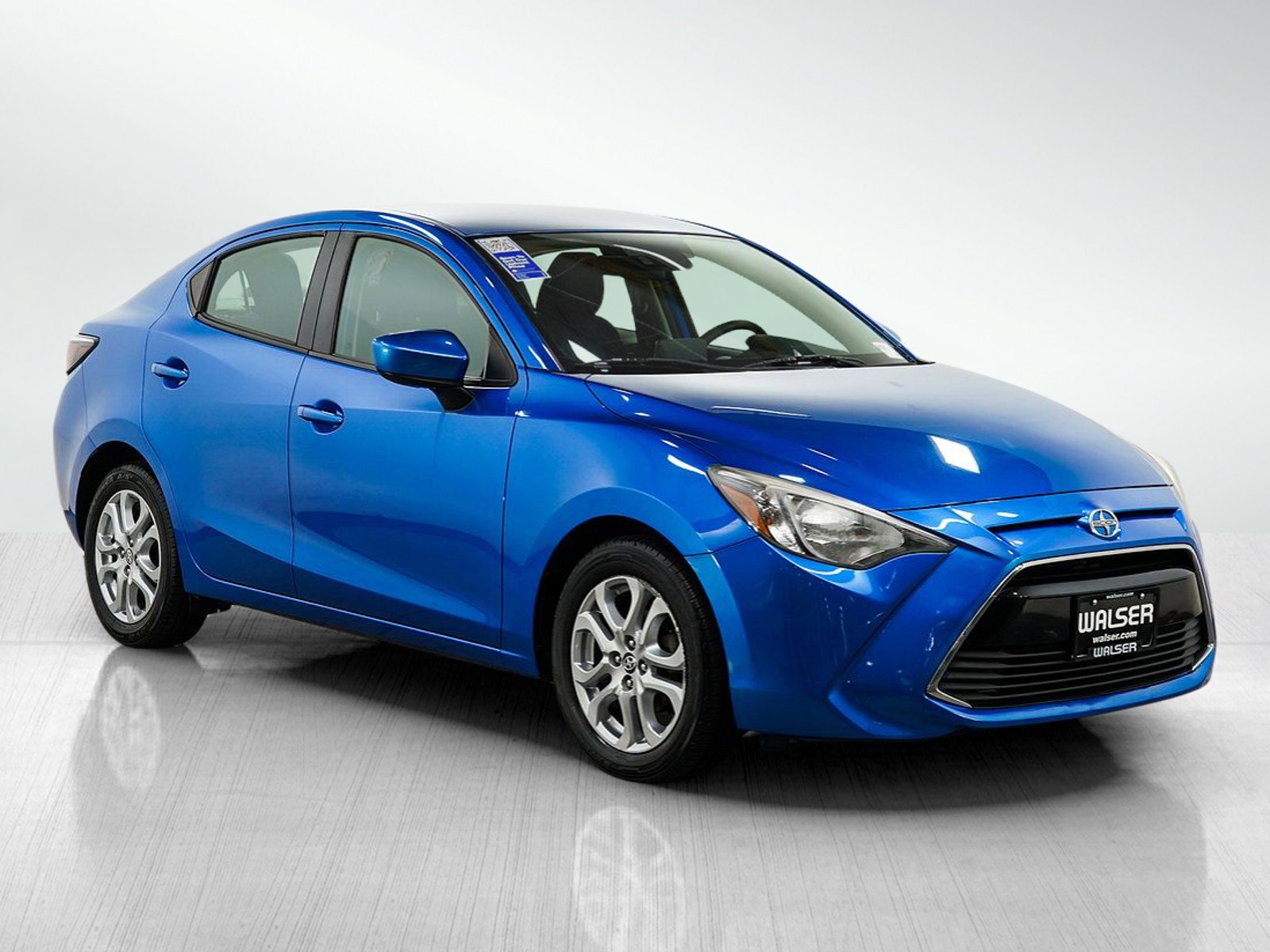 Used 2016 Scion iA image 7