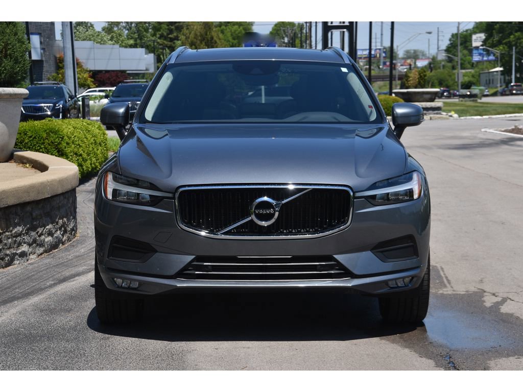 Used 2021 Volvo XC60 T5 Momentum w/ Premium Package AWD/4WD image 9