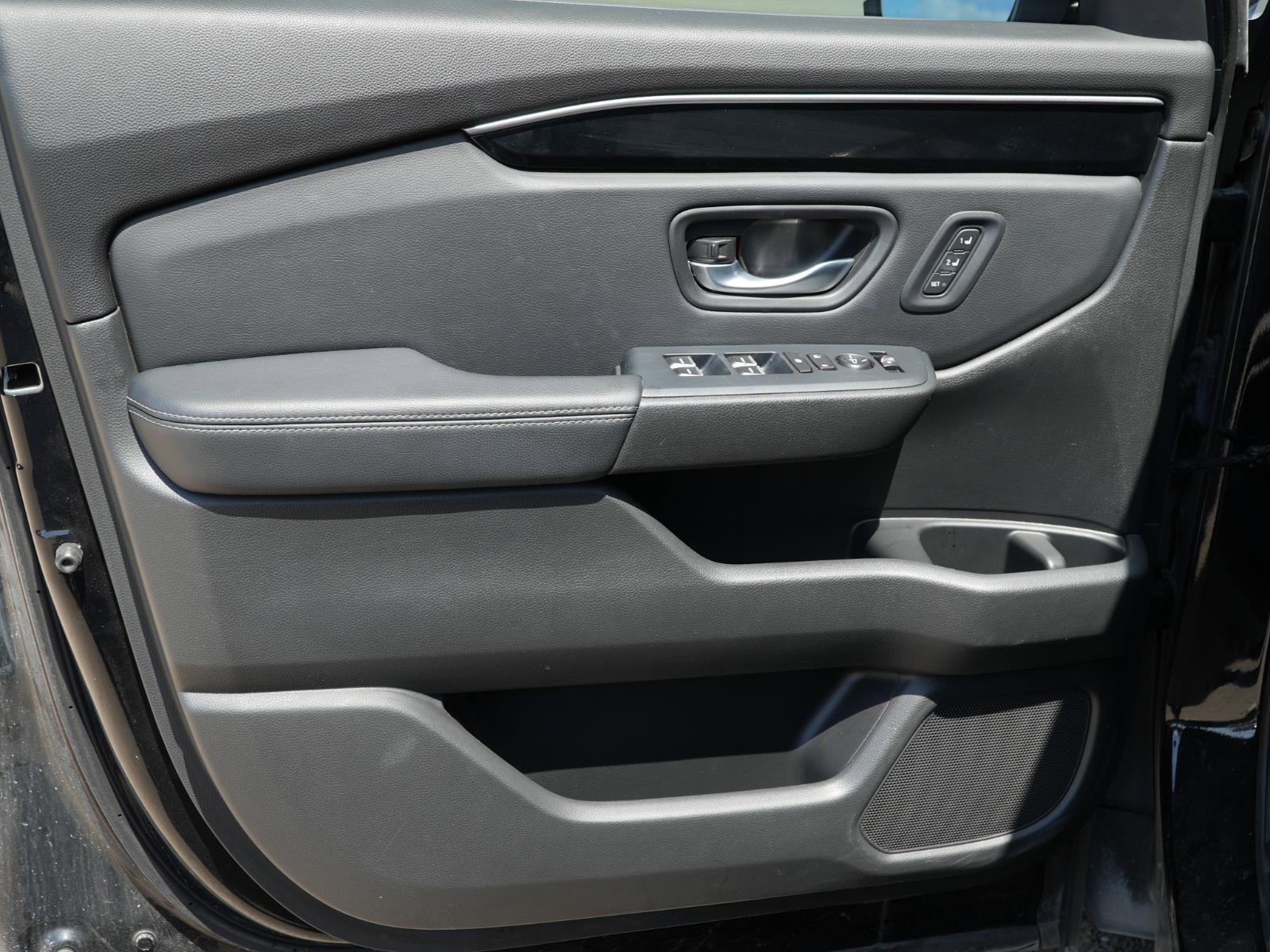 Used 2024 Honda Pilot EX-L image 11