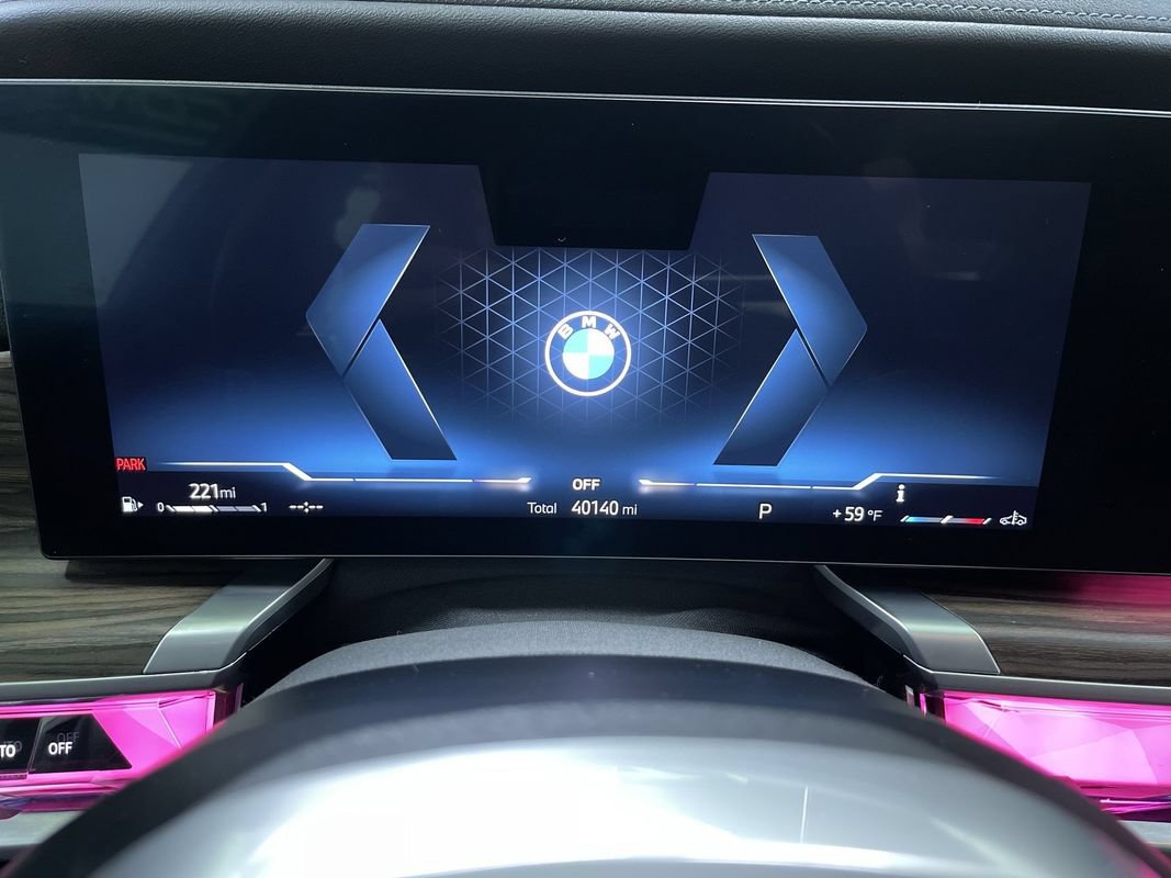 Used 2023 BMW 760i xDrive AWD/4WD image 19