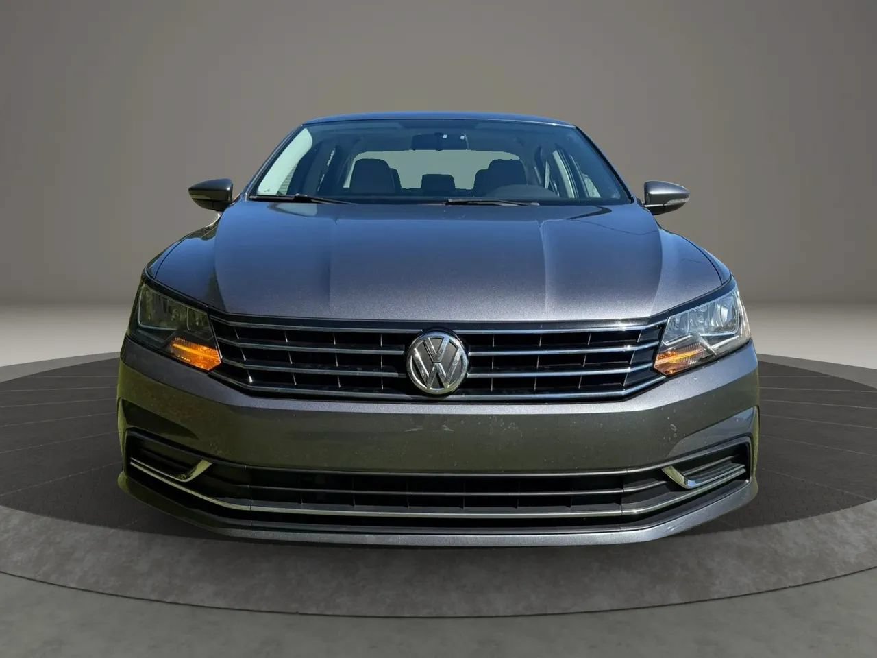 Used 2016 Volkswagen Passat 1.8T SE FWD image 8