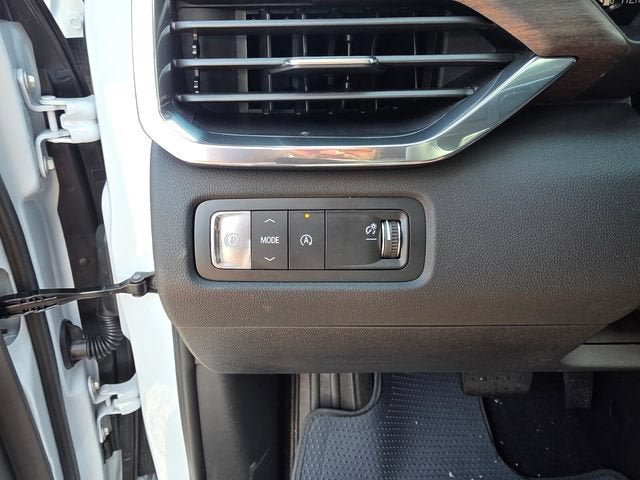 New 2026 GMC Acadia Denali Ultimate FWD image 31