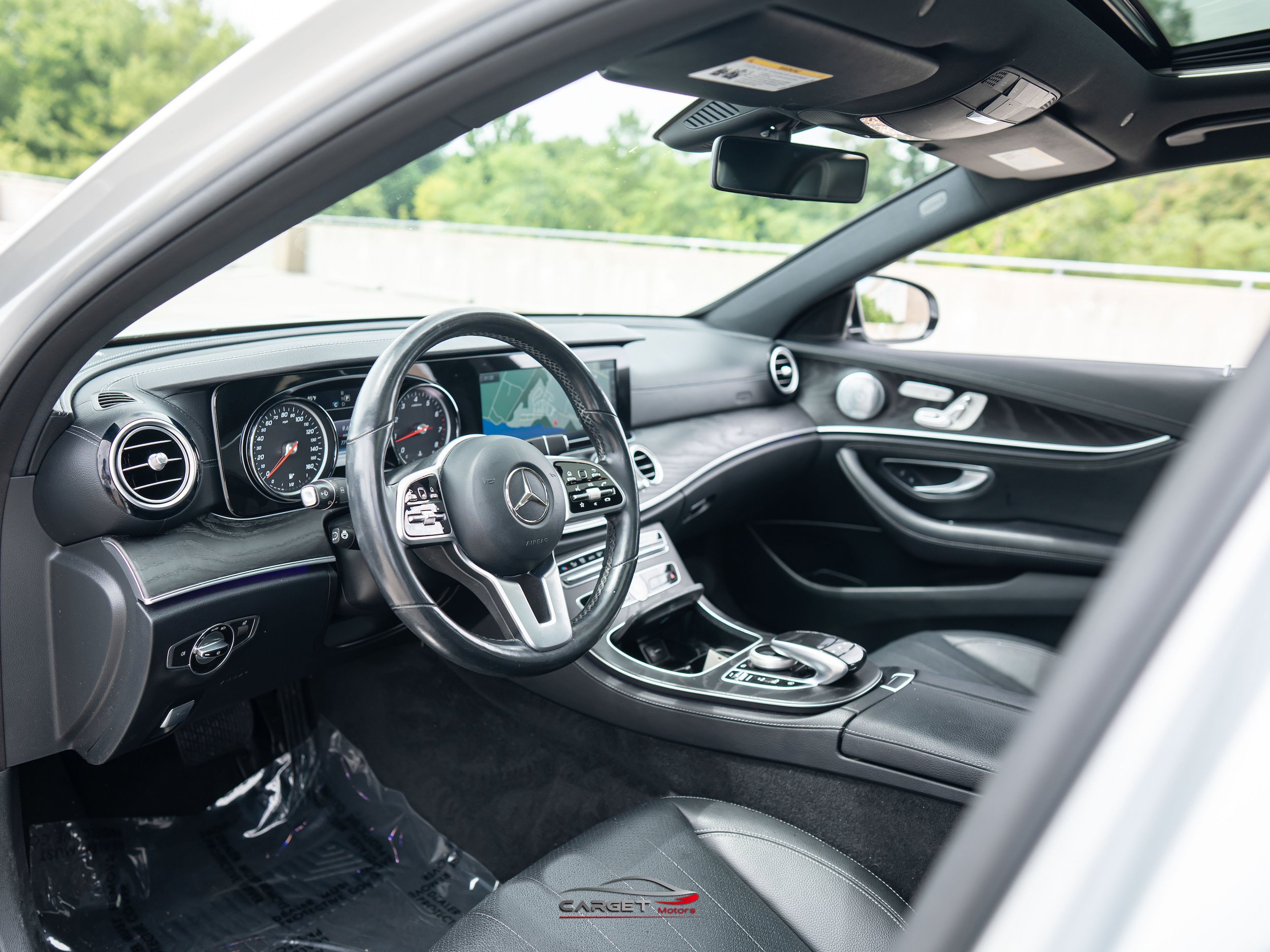 Used 2019 Mercedes-Benz E 300 4MATIC w/ Premium 1 Package image 13
