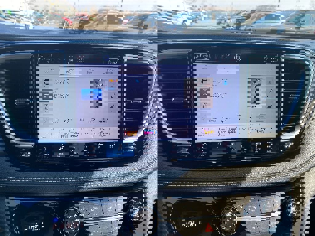 New 2026 Chrysler Pacifica Select image 21