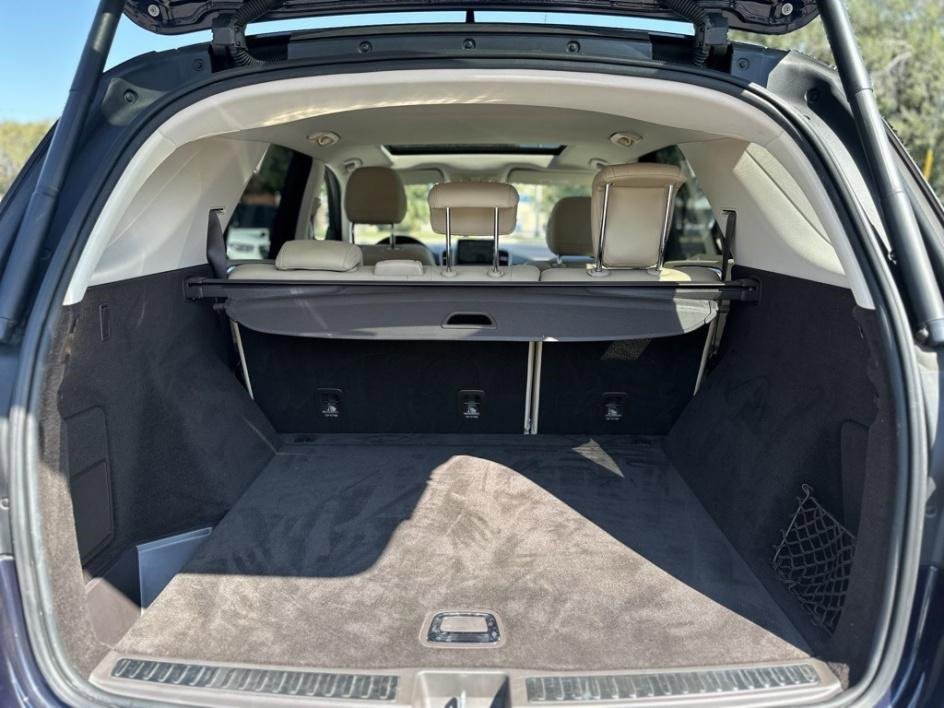 Used 2018 Mercedes-Benz GLE 350 w/ Premium 1 Package image 19