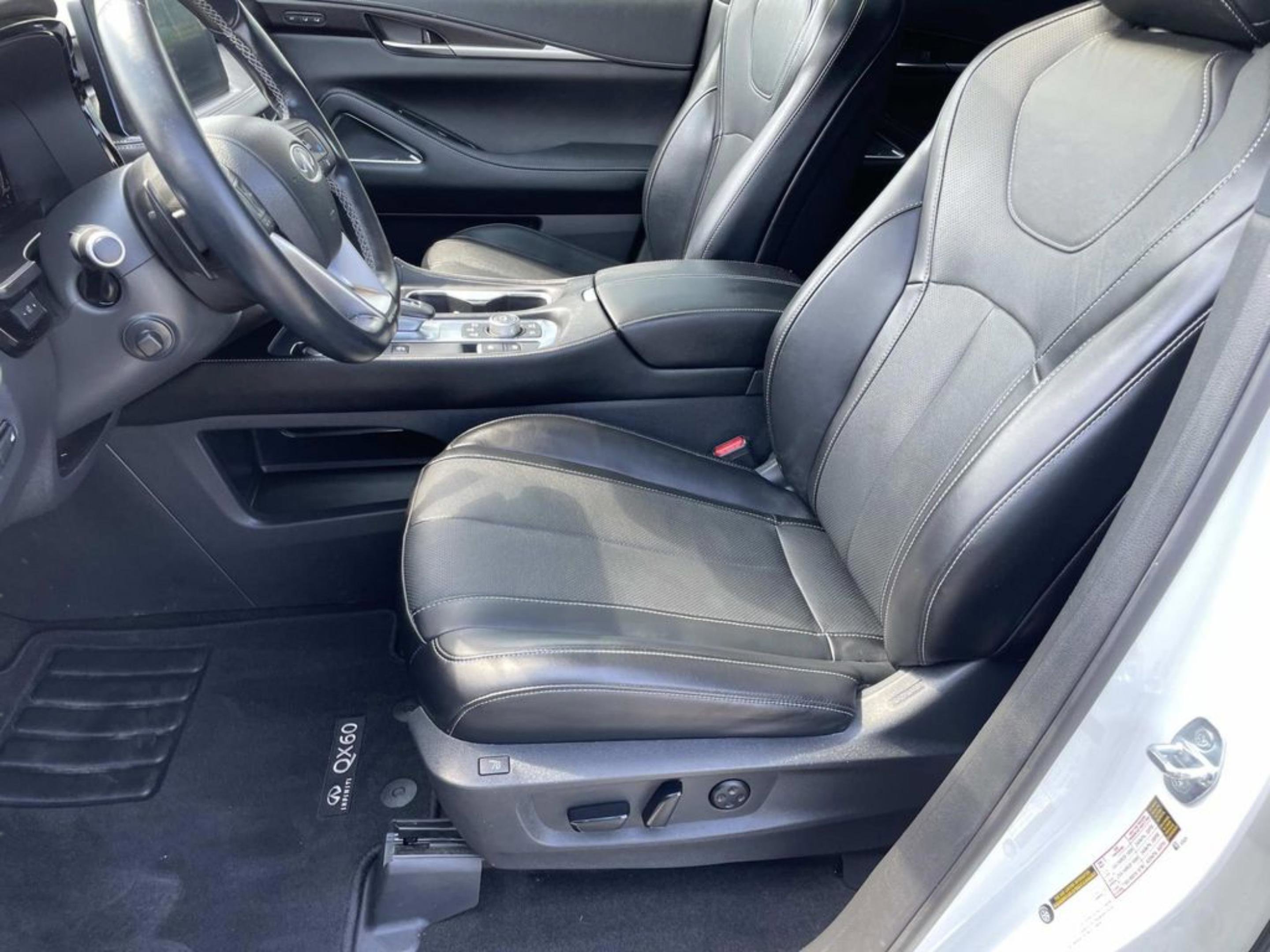 Used 2023 INFINITI QX60 Sensory w/ Vision Package image 23